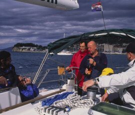 chorvatská premiéra na jachtě 2004
